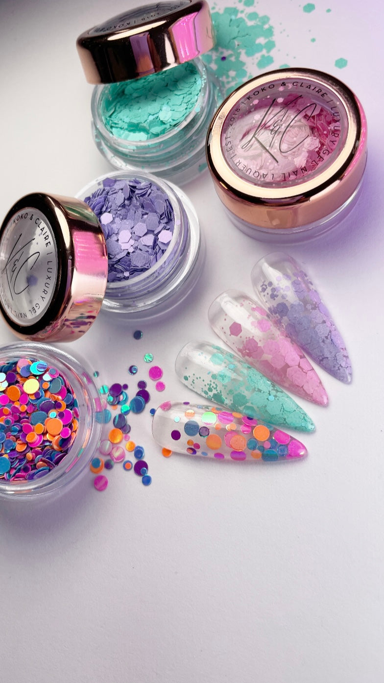 
                  
                    Glitter #03 | Koko & Claire
                  
                