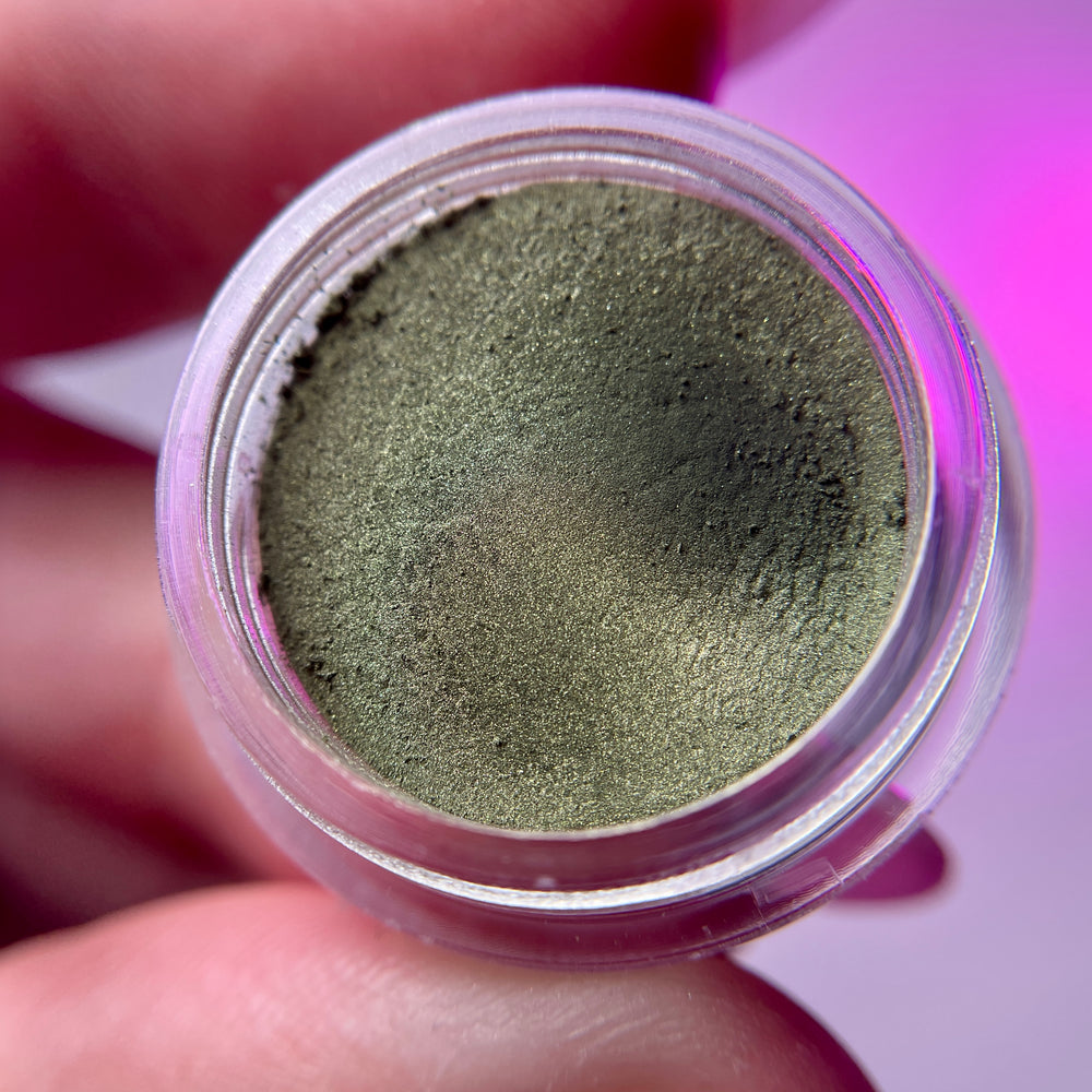 
                  
                    Champagne Dream - Chrome & Magnetic Pigment  | Koko & Claire
                  
                