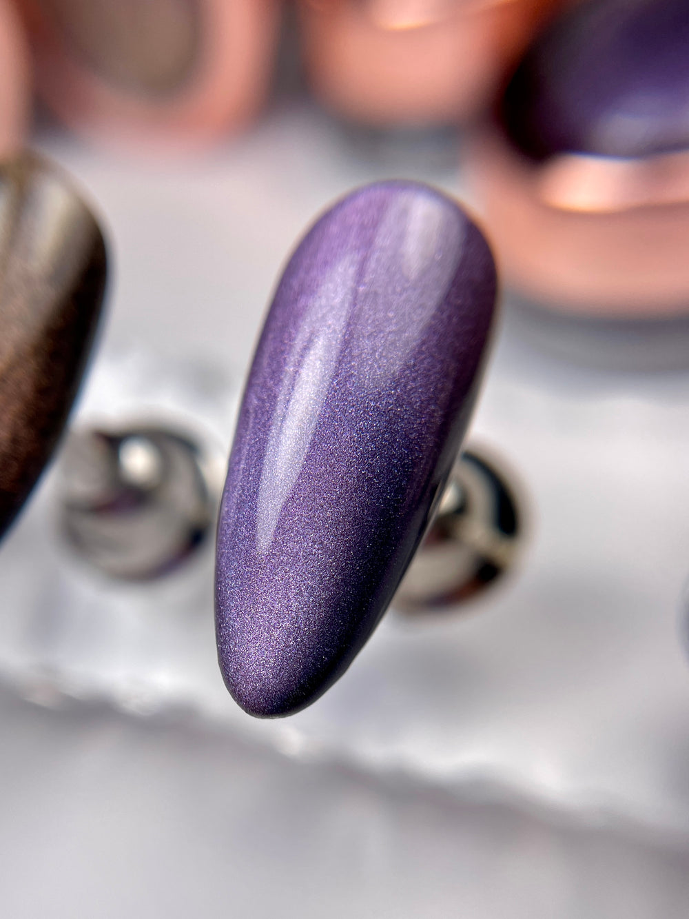 Shimmering Amethyst - Chrome & Magnetic Pigment  | Koko & Claire