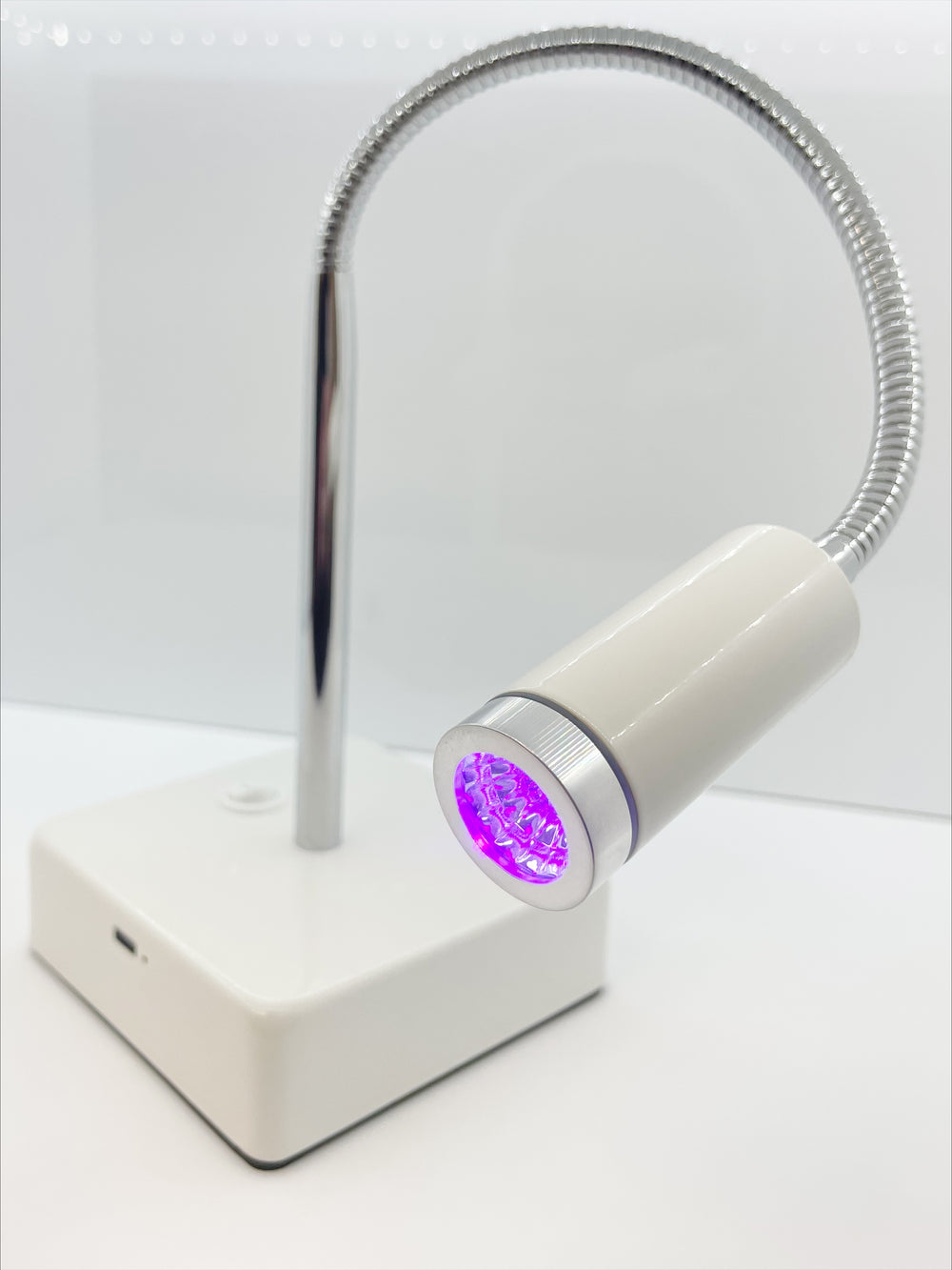 Fuzion EZ GEL Spot Lamp - Single Touch light with Square base
