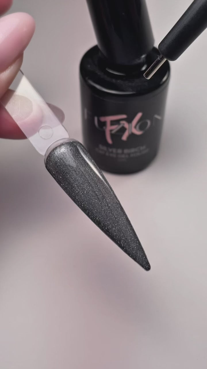 Magnetic Nail Art Pen | Lula Beauty