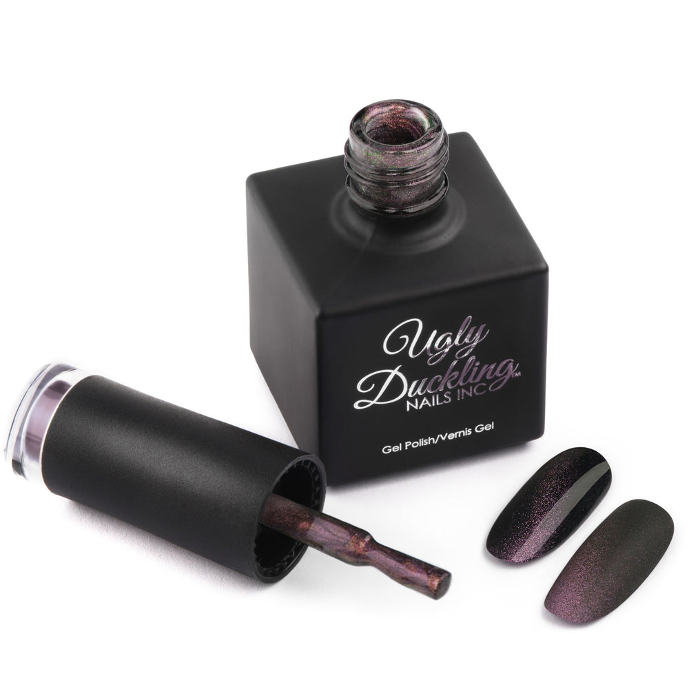 #179 Cat's Eye Gel Polish | Ugly Duckling